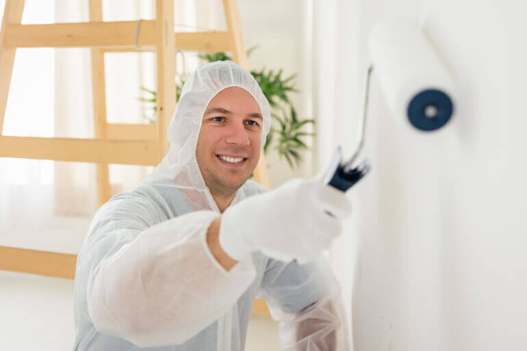 From Sponging to Stripes: 7 Popular Painting Techniques for Walls